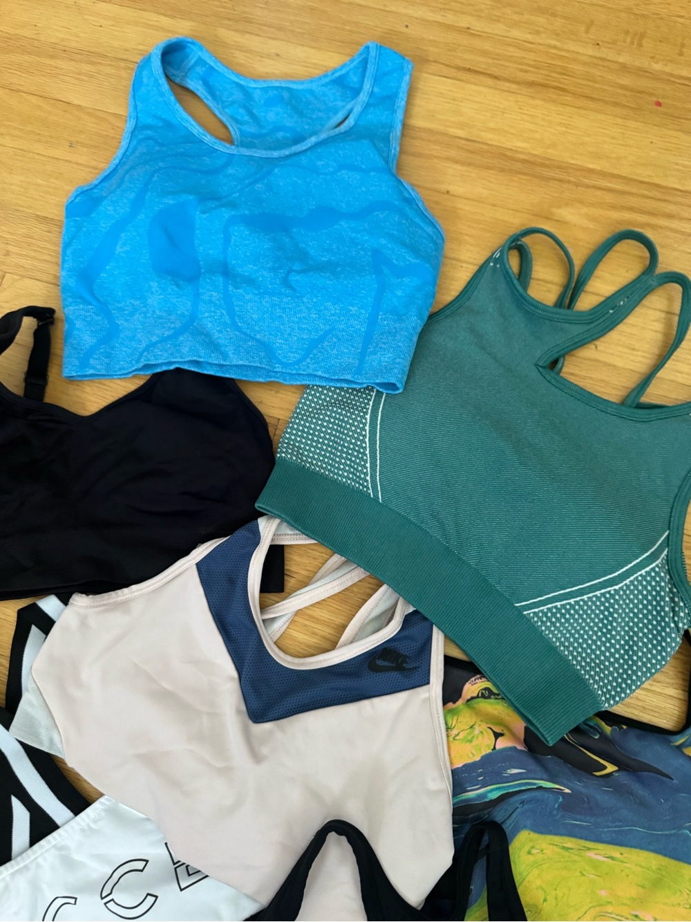 Nike Women's Sports Bra Bundle - Black, Bright Blue, Teal, White - Picture 7 of 8